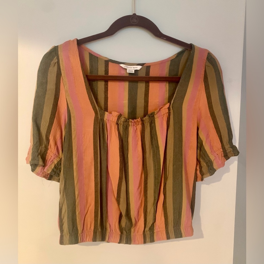 American Eagle Outfitters Coral and Green Puff Sleeve Crop Blouse - M